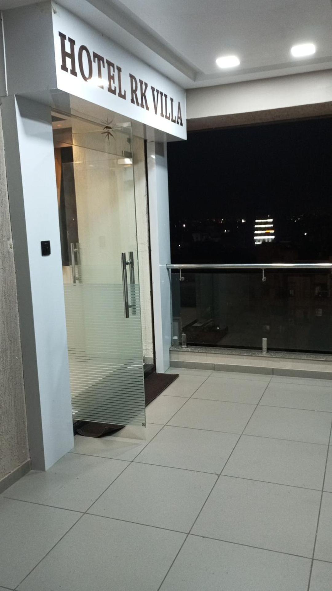 Hotel R K Villa Ahmedabad Luaran gambar